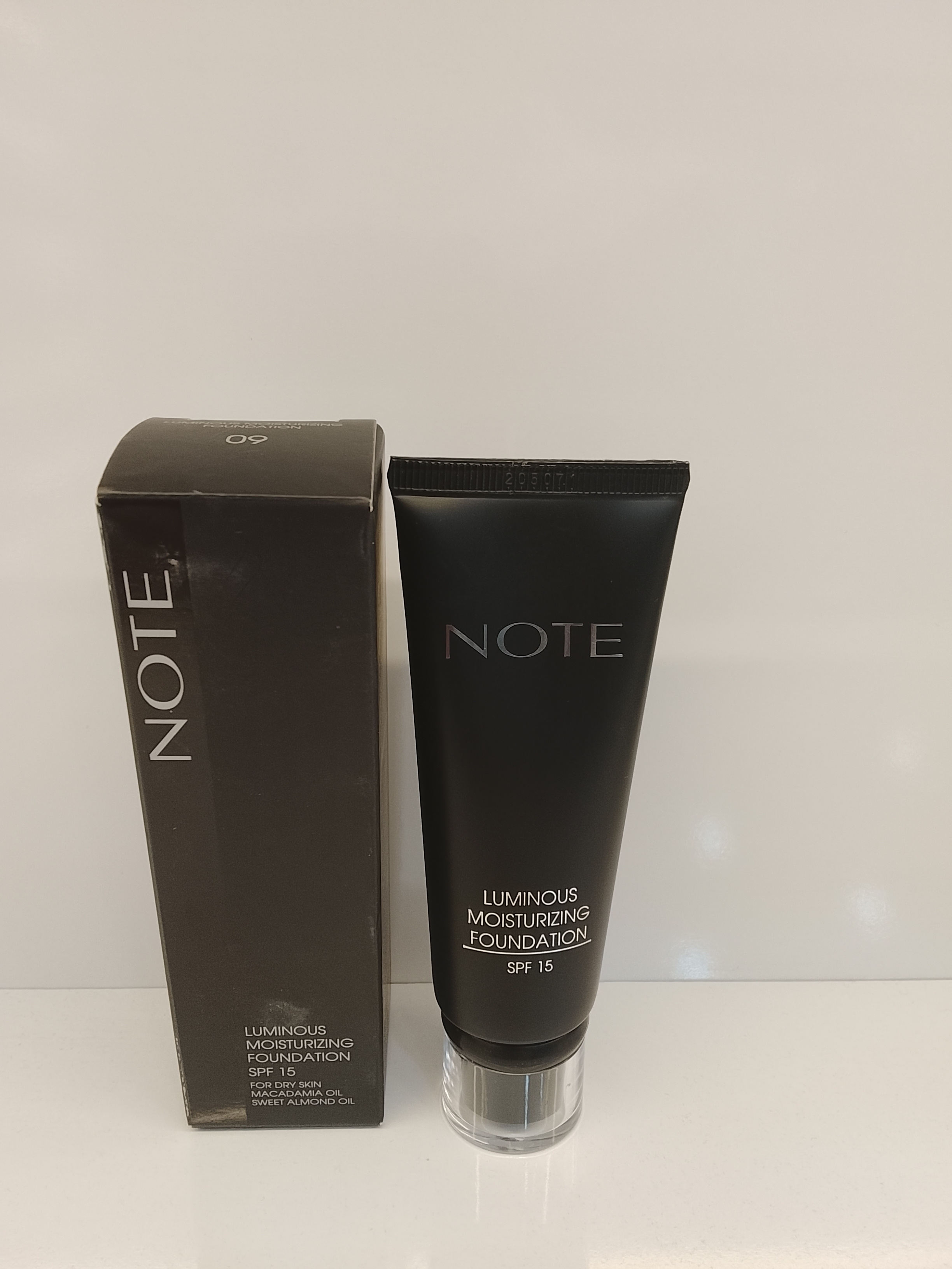 آبرسان قوی با spf 15